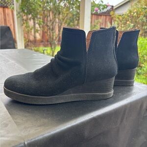 Dansko Black Suede Ankle Boots Size 38